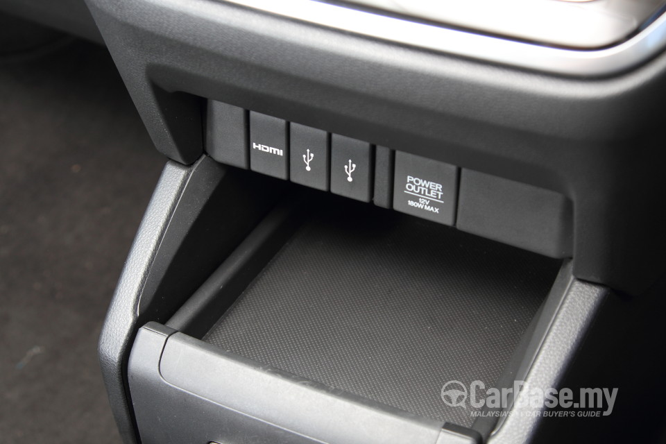 Honda Odyssey RC1 (2013) Interior