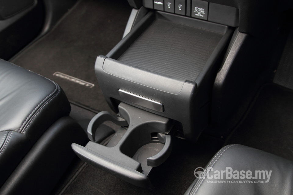 Honda Odyssey RC1 (2013) Interior