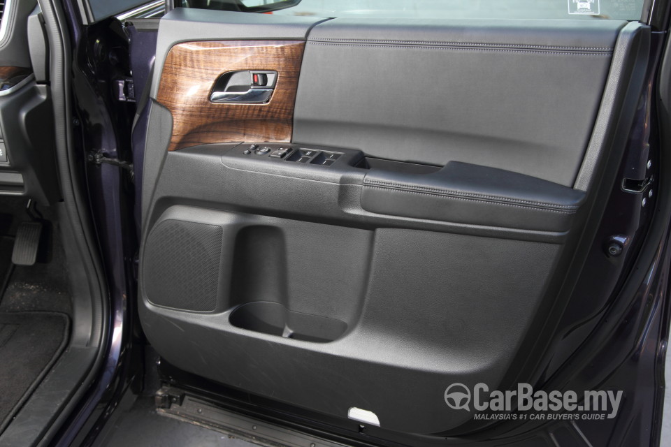 Honda Odyssey RC1 (2013) Interior