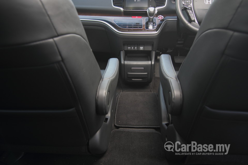 Honda Odyssey RC1 (2013) Interior