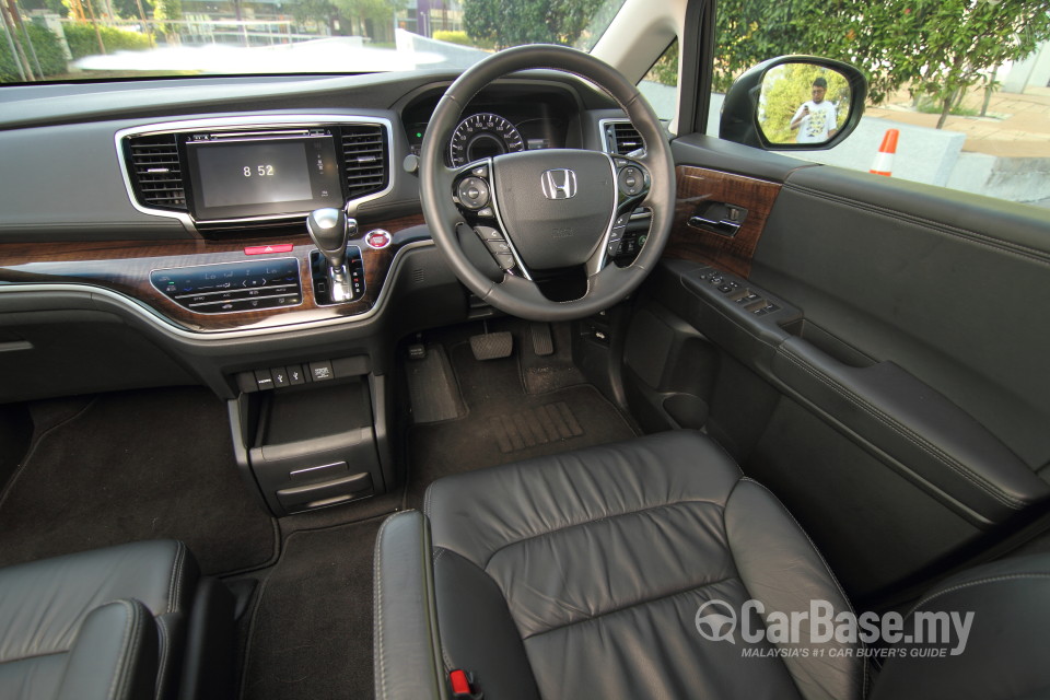 Honda Odyssey RC1 (2013) Interior