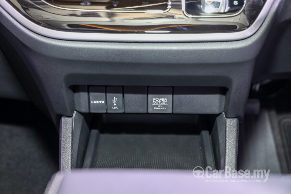 Honda Odyssey RC1 Facelift (2018) Interior