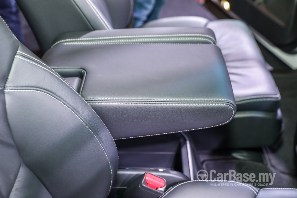Honda Odyssey RC1 Facelift (2018) Interior