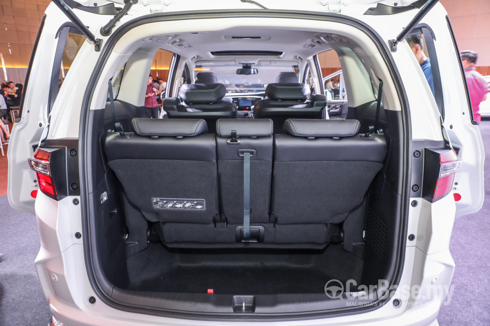 Honda Odyssey RC1 Facelift (2018) Interior