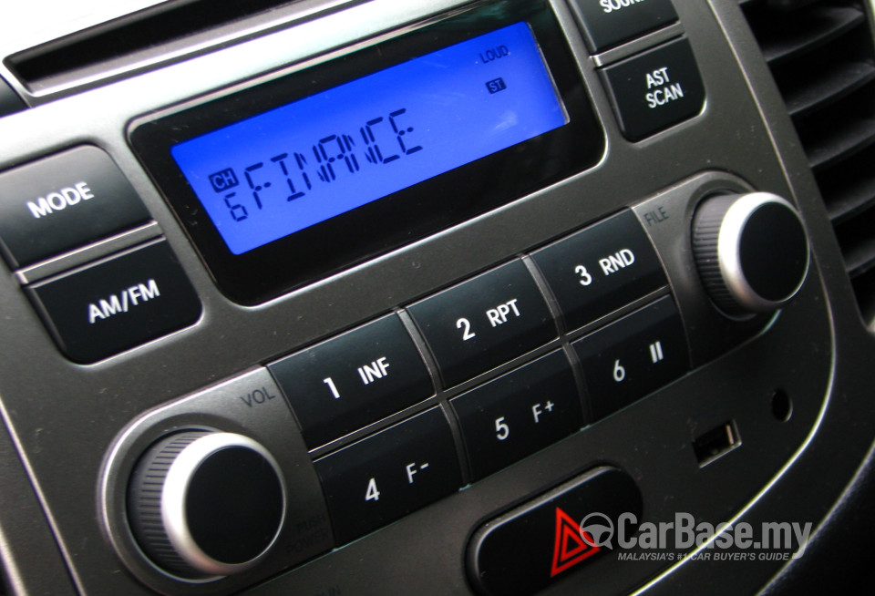 Hyundai i10 PA Facelift (2011) Interior