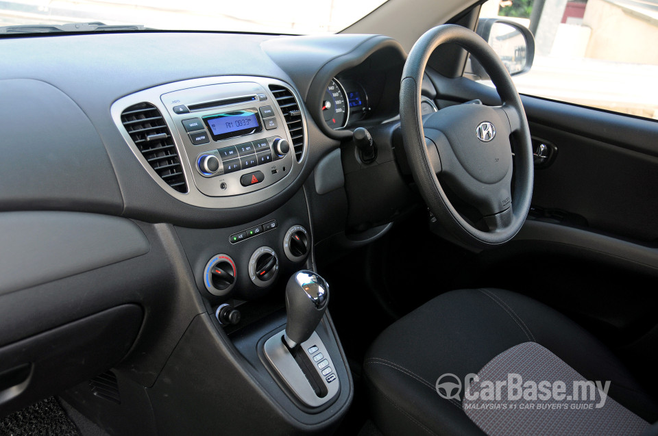 Hyundai i10 PA Facelift (2011) Interior