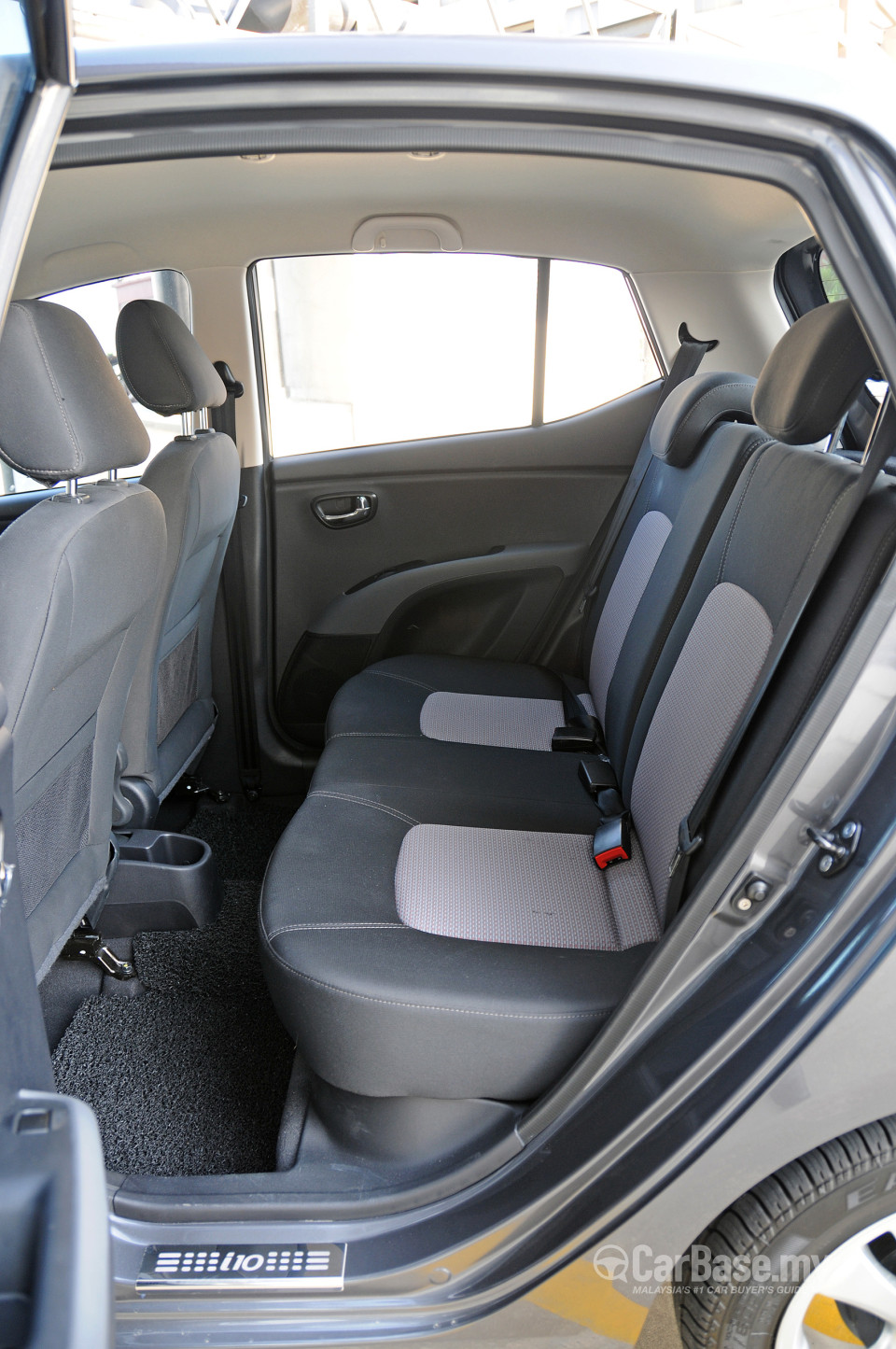 Hyundai i10 PA Facelift (2011) Interior