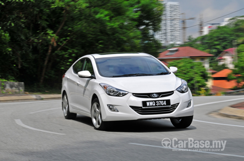 Hyundai Elantra MD (2012) Exterior