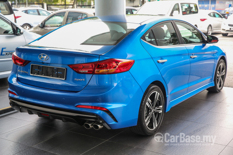 Hyundai Elantra AD (2017) Exterior
