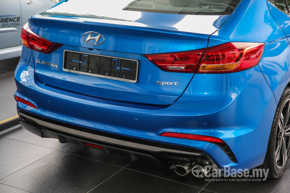 Hyundai Elantra AD (2017) Exterior