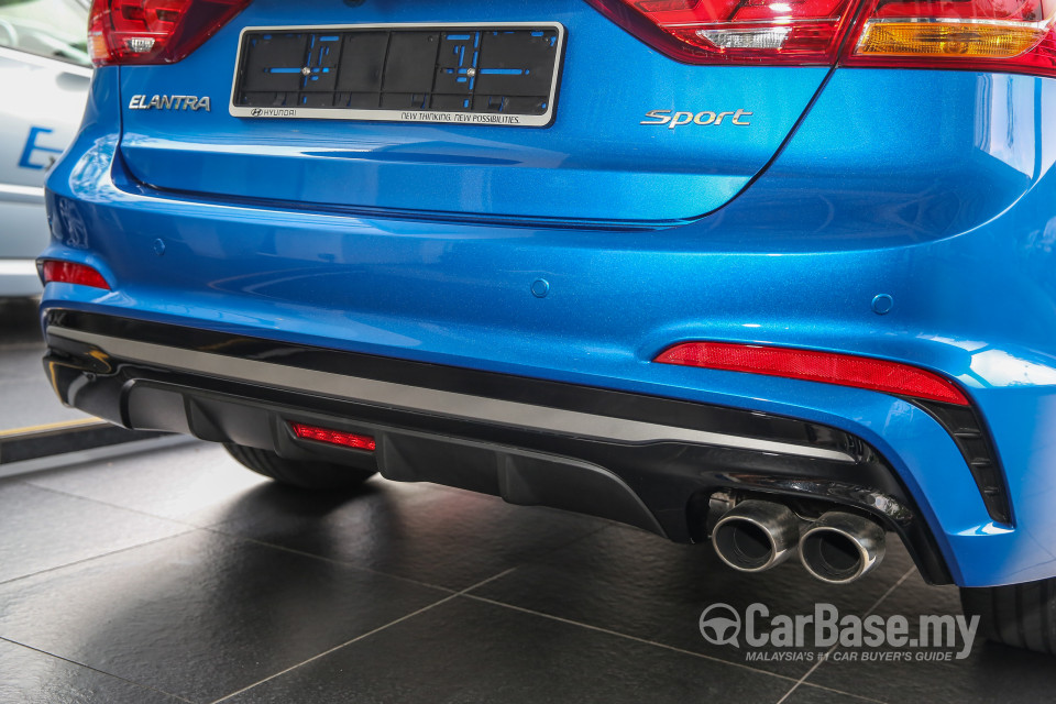 Hyundai Elantra AD (2017) Exterior