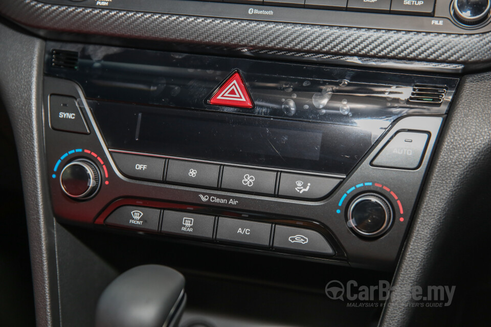 Mazda MX-5 ND (2015) Interior