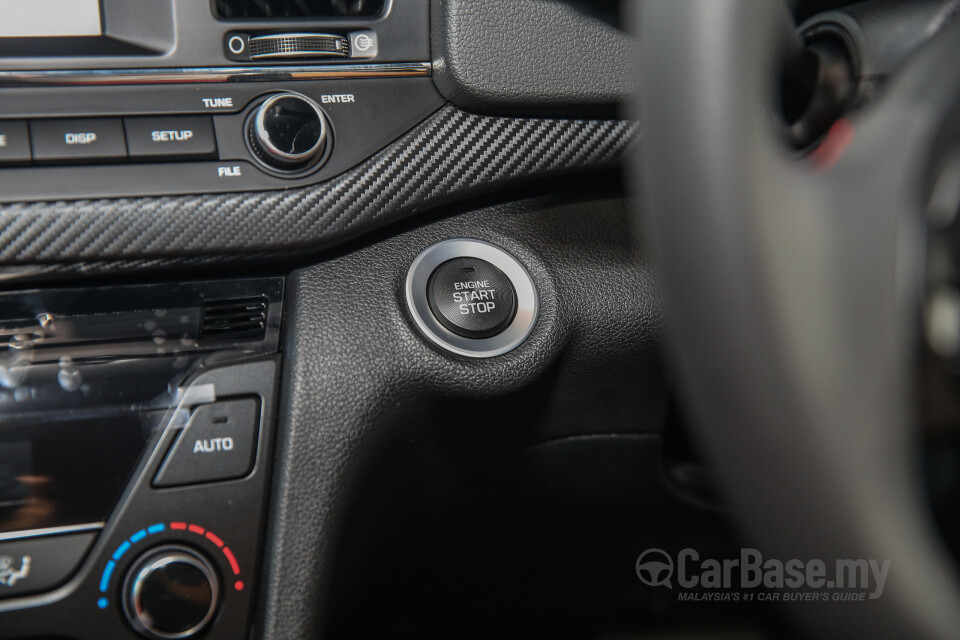 Chevrolet Cruze J300 (2012) Interior