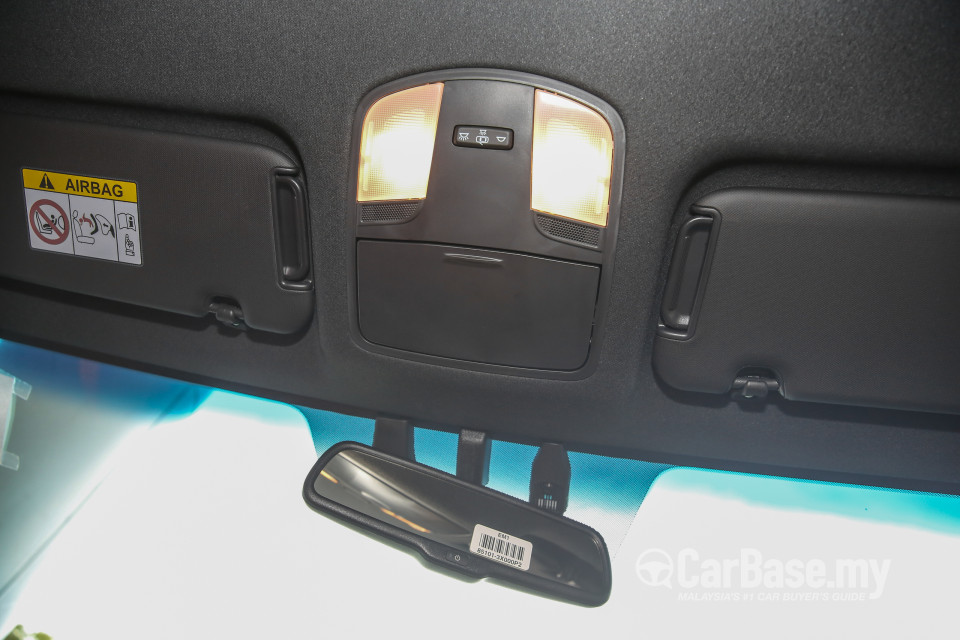 Hyundai Elantra AD (2017) Interior