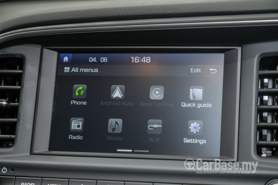 Hyundai Elantra AD Facelift (2019) Interior