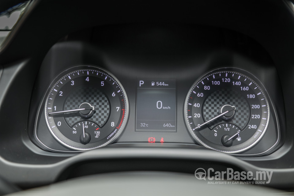 Hyundai Elantra AD Facelift (2019) Interior