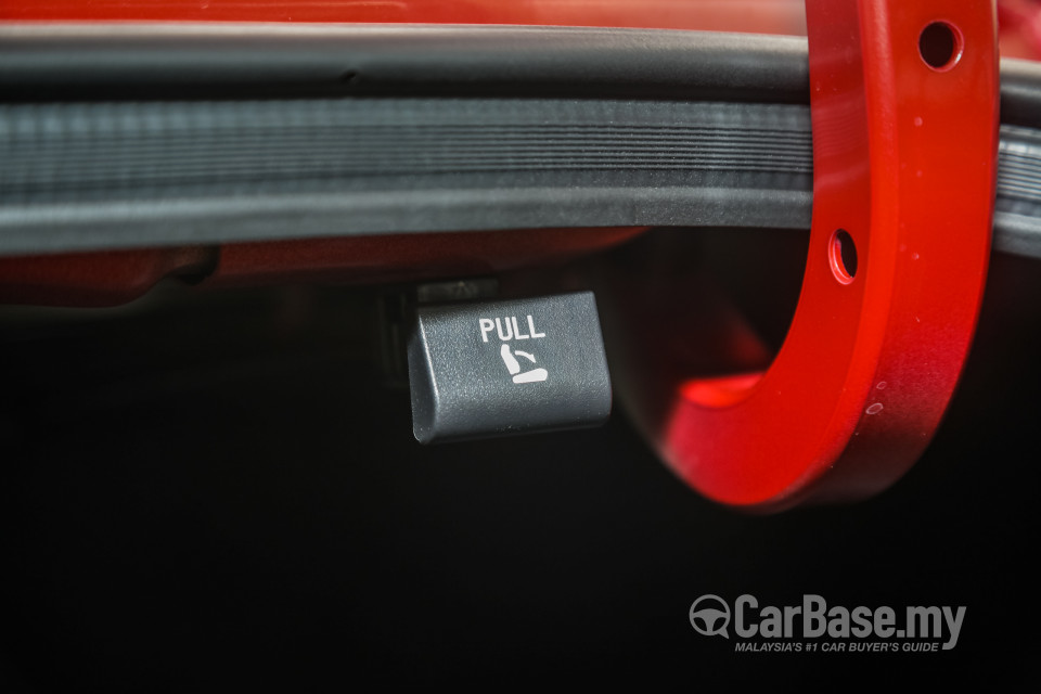 Hyundai Elantra AD Facelift (2019) Interior