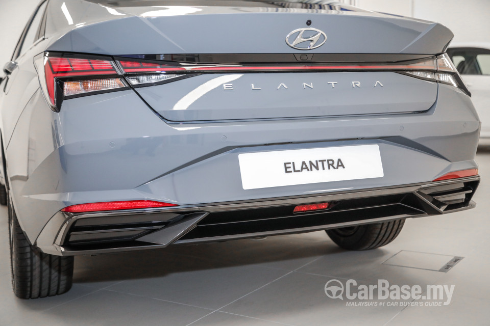 Hyundai Elantra CN7 (2020) Exterior