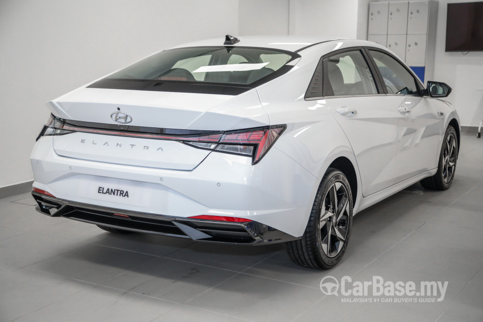 Hyundai Elantra CN7 (2020) Exterior