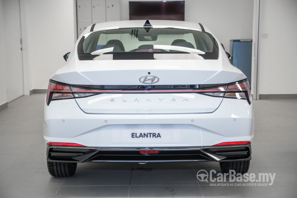 Hyundai Elantra CN7 (2020) Exterior