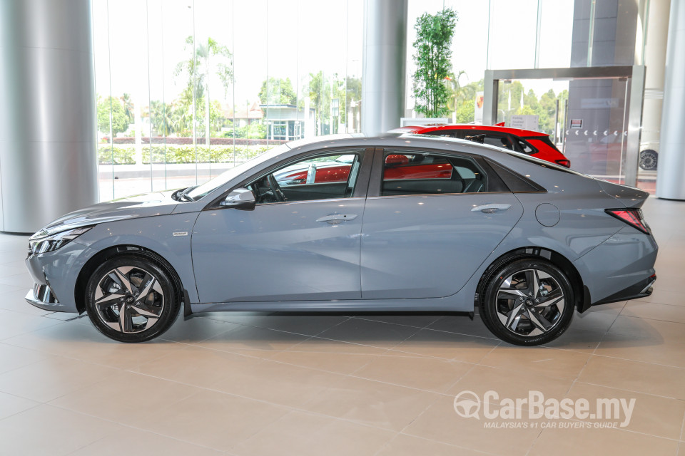 Hyundai Elantra CN7 (2020) Exterior