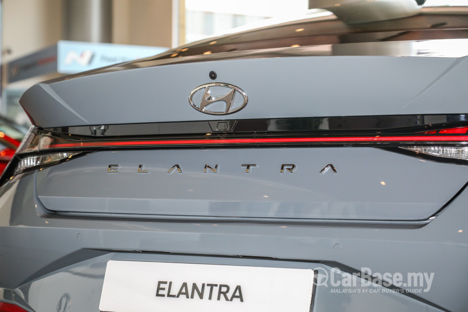 Hyundai Elantra CN7 (2020) Exterior