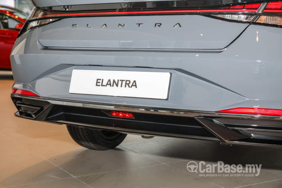 Hyundai Elantra CN7 (2020) Exterior