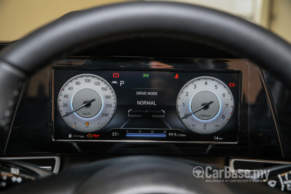 Hyundai Elantra CN7 (2020) Interior