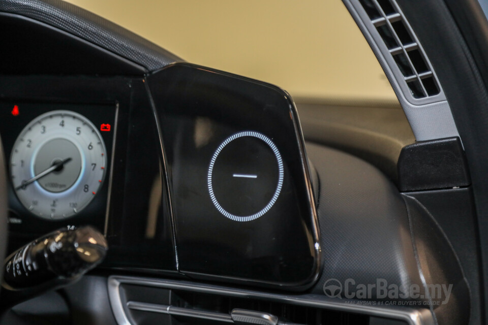 Perodua Aruz D38L (2019) Interior