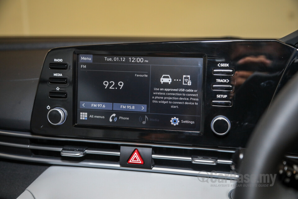 Volkswagen Touareg Mk2 (2010) Interior