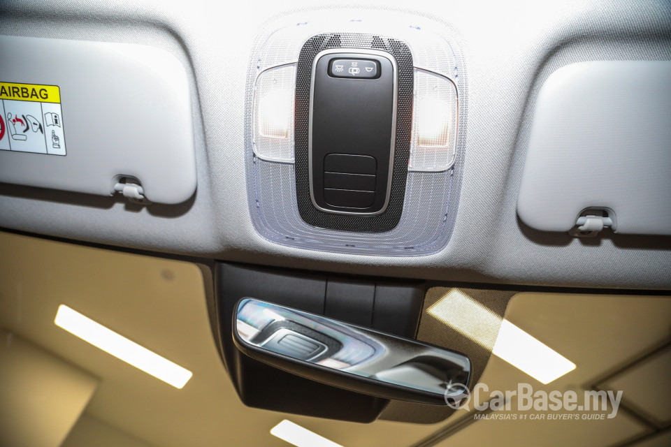 Hyundai Elantra CN7 (2020) Interior