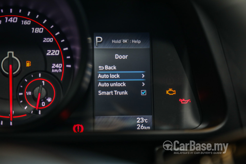 Hyundai Elantra CN7 (2020) Interior
