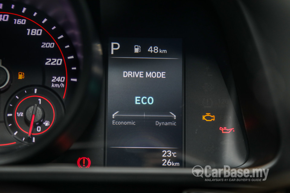 Hyundai Elantra CN7 (2020) Interior