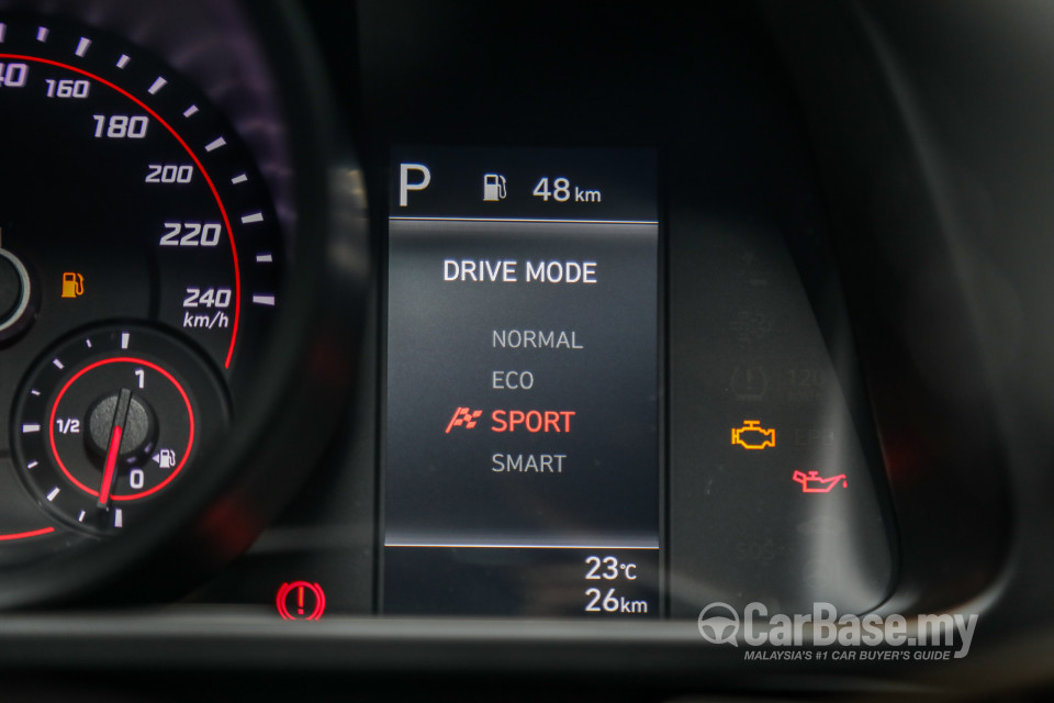 Hyundai Elantra CN7 (2020) Interior
