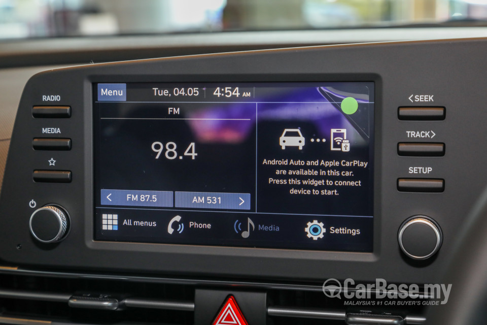 Hyundai Elantra CN7 (2020) Interior