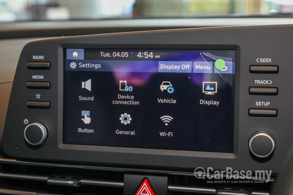 Hyundai Elantra CN7 (2020) Interior