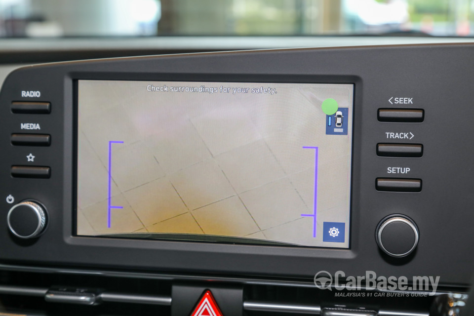 Hyundai Elantra CN7 (2020) Interior