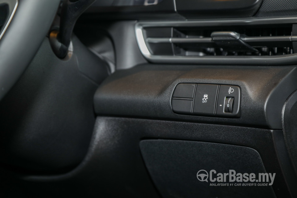 Hyundai Elantra CN7 (2020) Interior