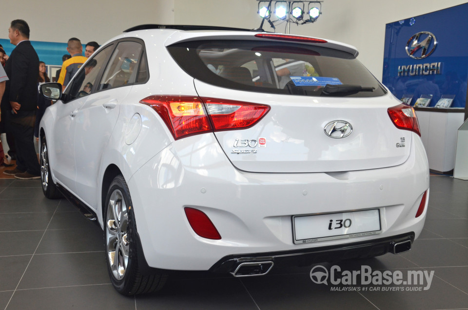Hyundai i30 GD (2014) Exterior