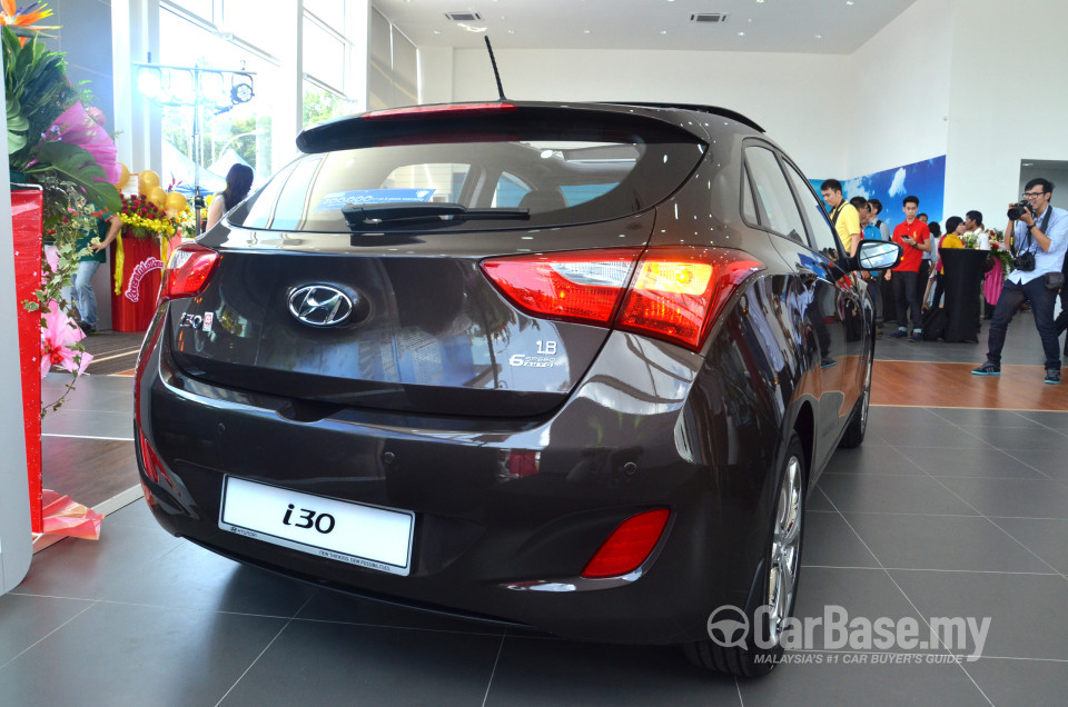 Hyundai i30 GD (2014) Exterior