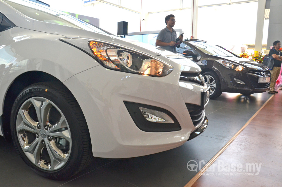 Hyundai i30 GD (2014) Exterior