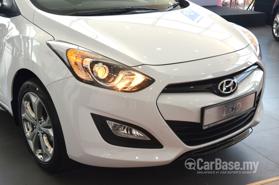Hyundai i30 GD (2014) Exterior
