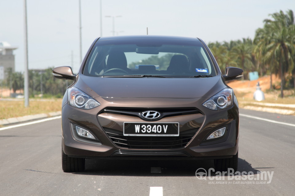Hyundai i30 GD (2014) Exterior