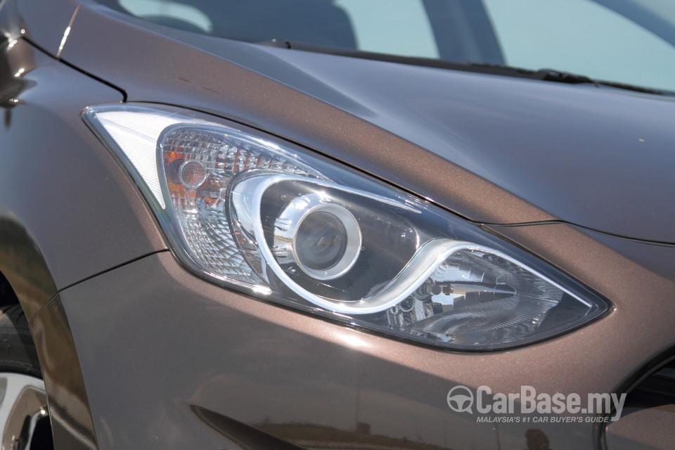 Hyundai i30 GD (2014) Exterior