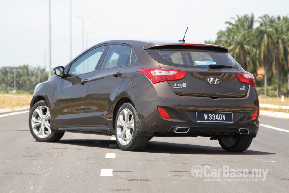 Hyundai i30 GD (2014) Exterior