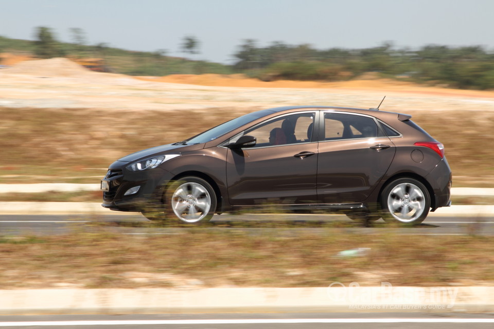 Hyundai i30 GD (2014) Exterior