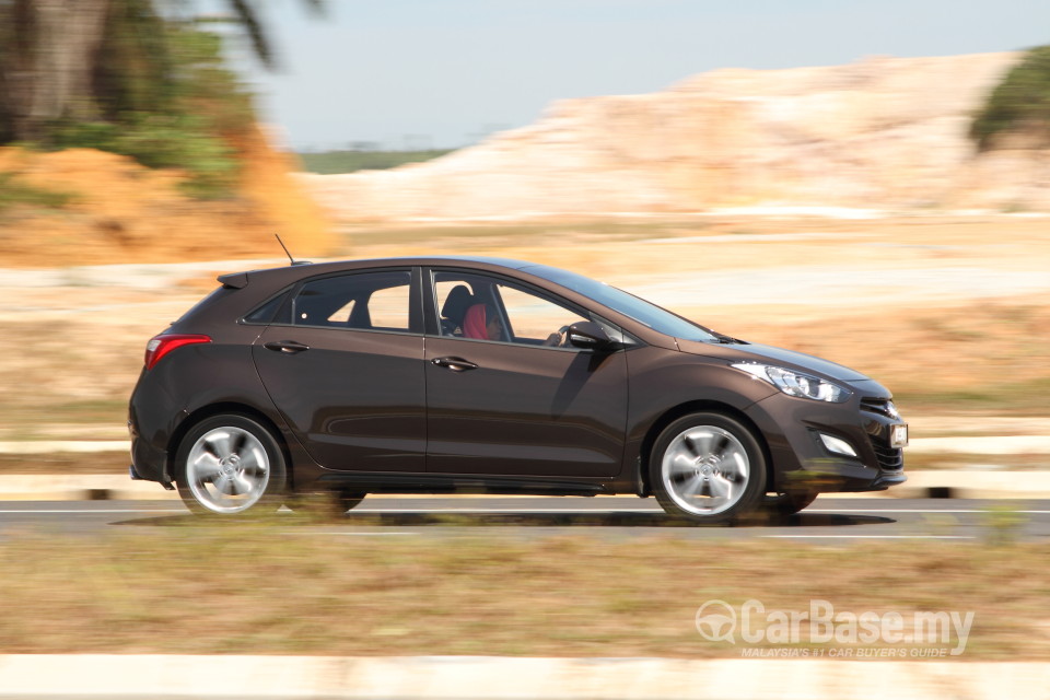 Hyundai i30 GD (2014) Exterior