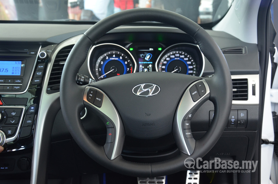 Hyundai i30 GD (2014) Interior