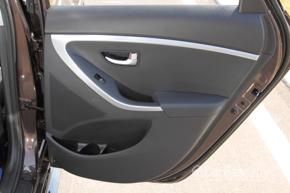 Hyundai i30 GD (2014) Interior