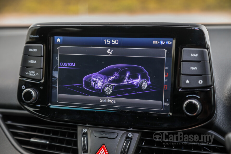 Hyundai i30 N PD (2019) Interior
